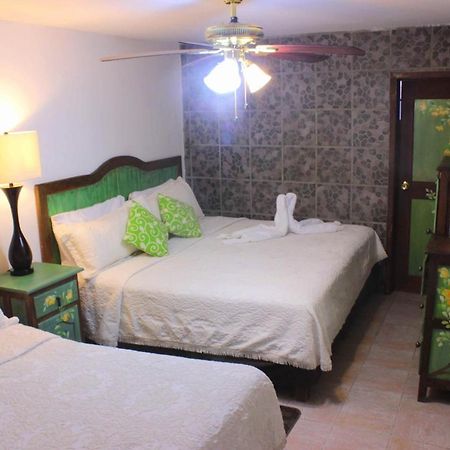 Aparthotel Casa Quatro San Miguel de Allende Esterno foto